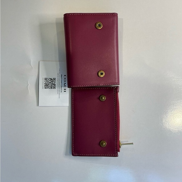 Coach Small Leather Snap Wallet with Zip Coin Pocket - Picture 5 of 5
